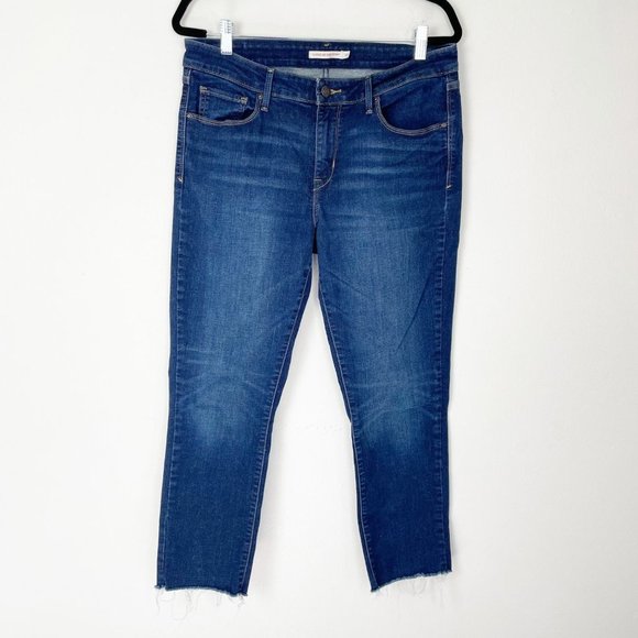 Levi's Woman's Sz 14 Dark Wash Classic Mid Rise Skinny Fayed‎ Ankle Jeans - Picture 1 of 8